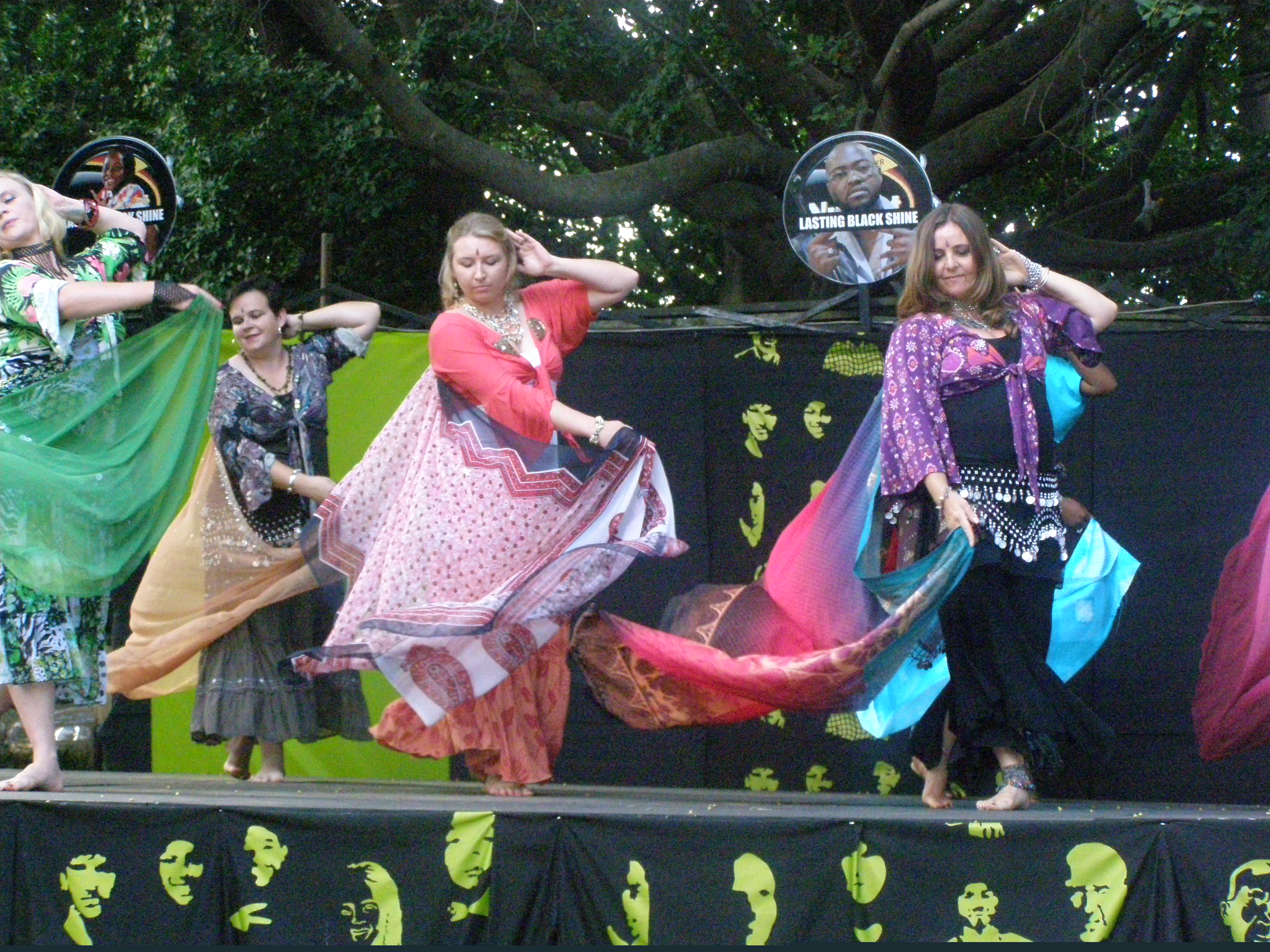 belly dancing hifa 2010 003.jpg